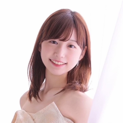 嘉月沙英のポートレート